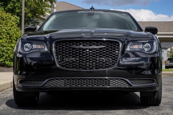 YC Limo features a Chrysler 300 Pure Black Style Limousine 
